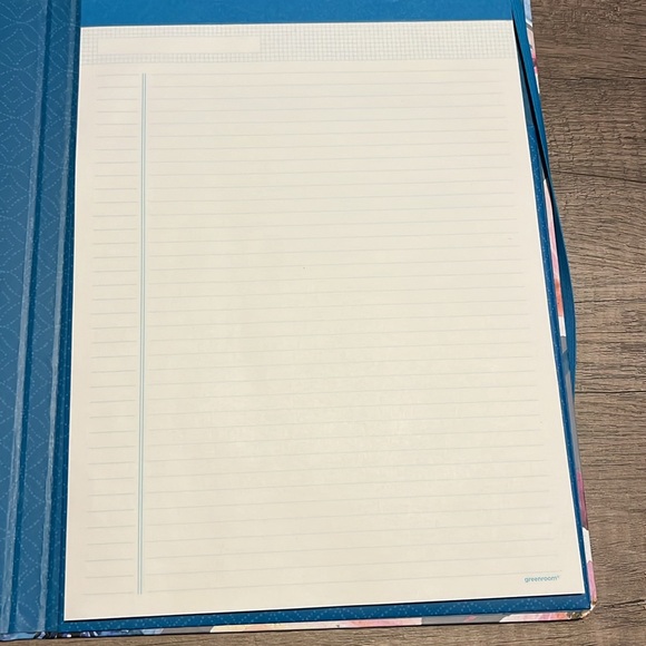 Greenroom Portfolio - Picture 9 of 11